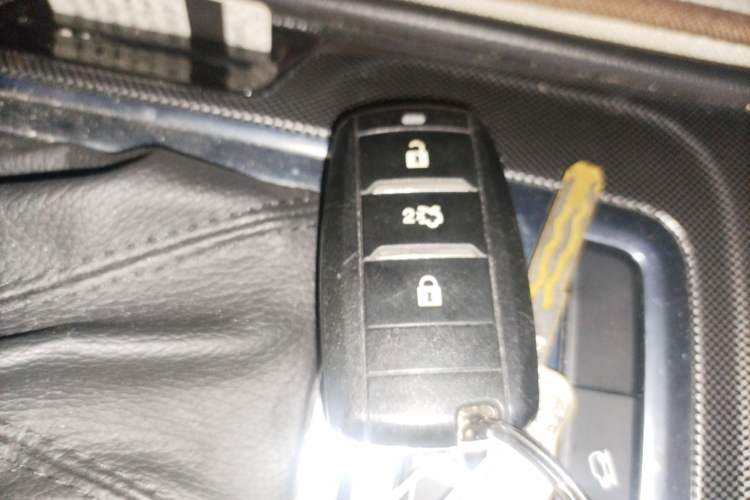 Used CHANGAN CS55 2017 1.5T Automatic Colorful Edition
