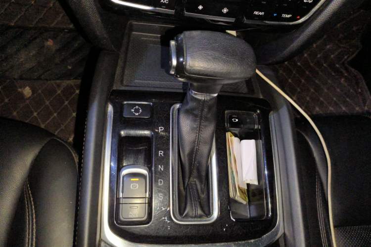 Used GAC Trumpchi GS8 2017 320T Two-Wheel Drive Luxury Smart Connectivity Version (7 Seats)
