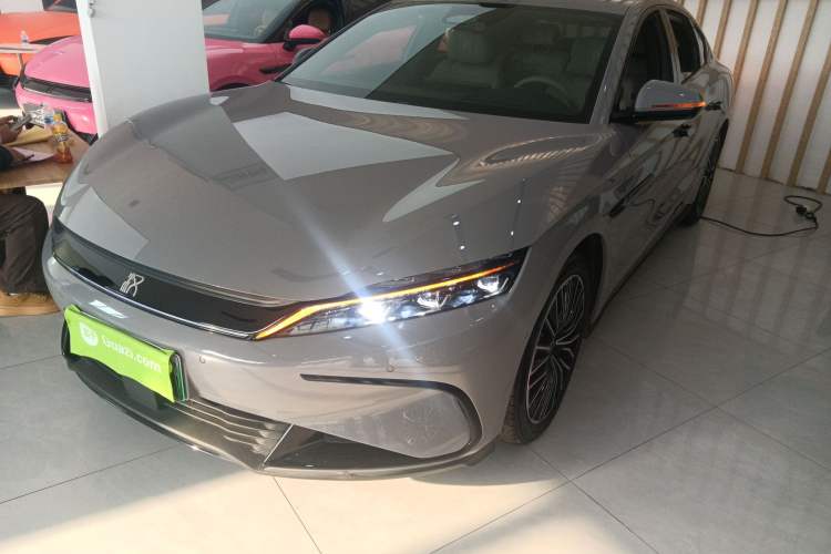 Used BYD Han 2025 EV with 701 km of Laser Radar-Enabled Intelligent Driving