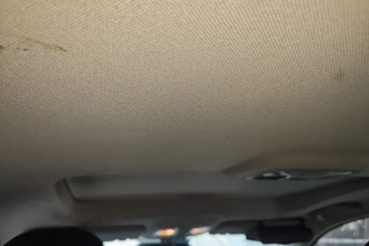 Used Hyundai ix35 2013 2.0L Automatic Two-Wheel Drive Smart GLS China IV Standard