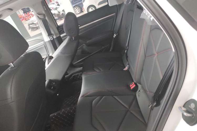 Used Volkswagen Lavida 2024 300TSI DSG Starry Sky Leading Edition Left Rear Seat