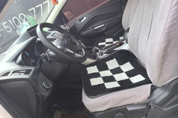 Used Ford Kuga 2015 1.5L GTDi Two-Wheel-Drive Comfort Model
