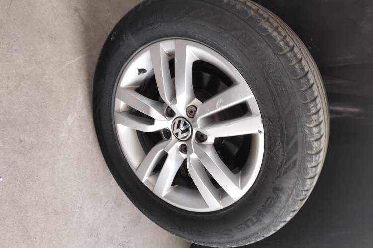 Used Volkswagen Tiguan L 2013 1.8TSI Automatic Two-Wheel Drive Trend Edition
