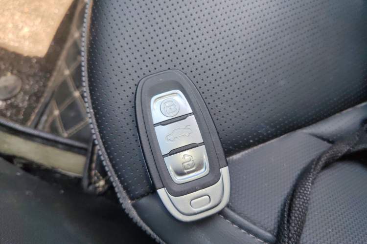 Used Hongqi E-QM5 2021 Charging Version Flagship Edition Interior 1