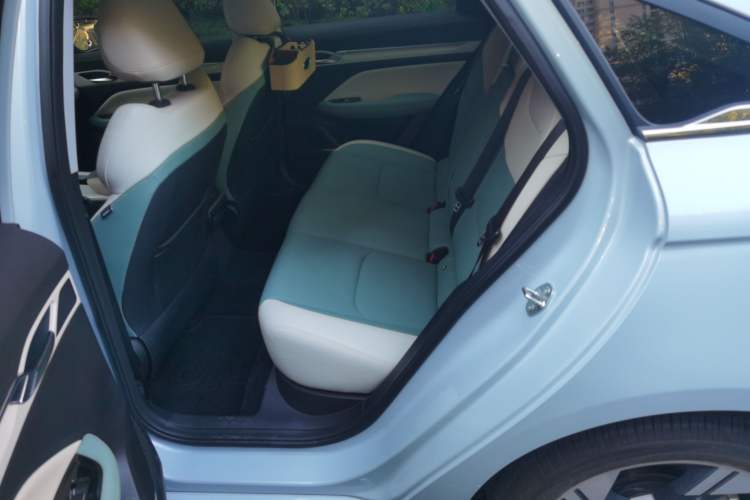 Used Geely Auto Emgrand L HiP 2022 1.5TD-DHT Pro 100KM Super Swift