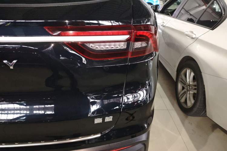 Used Geely Auto Haoyue 2022 1.8TD DCT Luxury 7-Seater Right Rear Taillight