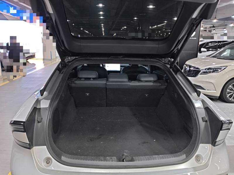 Used XPeng P7+ 2024 Ultra-Long Range Max — 18