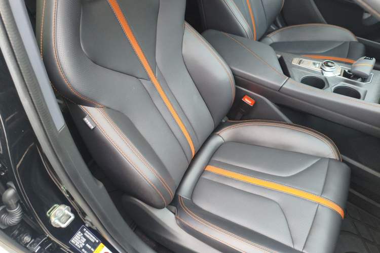 Used CHANGAN UNI-V 2024 1.5T Prestige Edition
