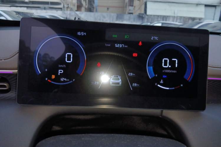 Used CHANGAN Eado 2026 Model, Fourth Generation, 1.5T 500Bar Enjoyment Edition Instrument Cluster