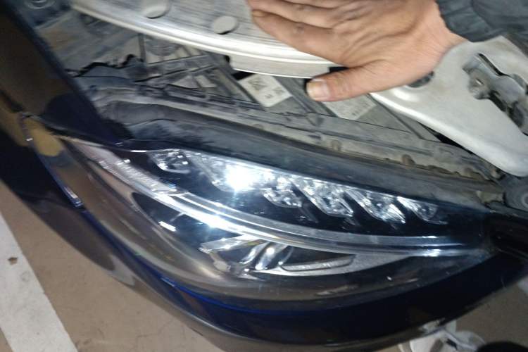 Used Mercedes-Benz C-Class 2017 Facelift C 200 L Sport Edition
