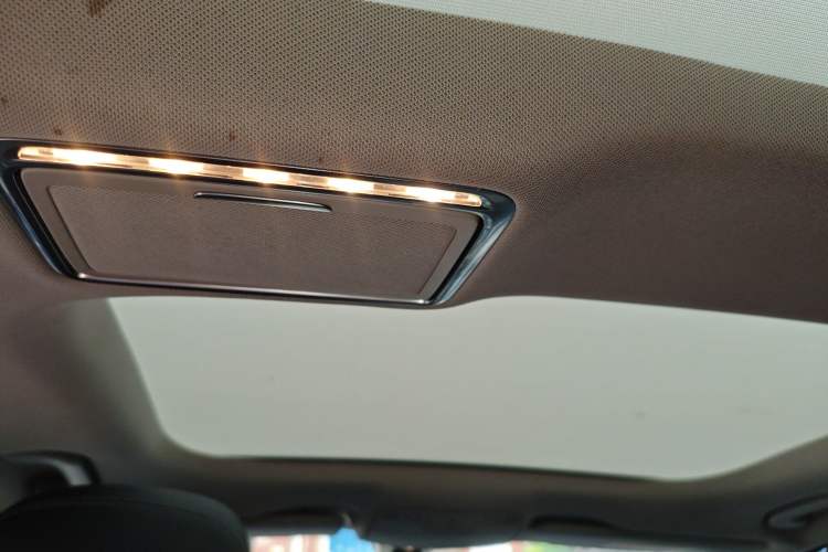 Used Mercedes-Benz E-Class 2019 E 200 L Sport Edition
