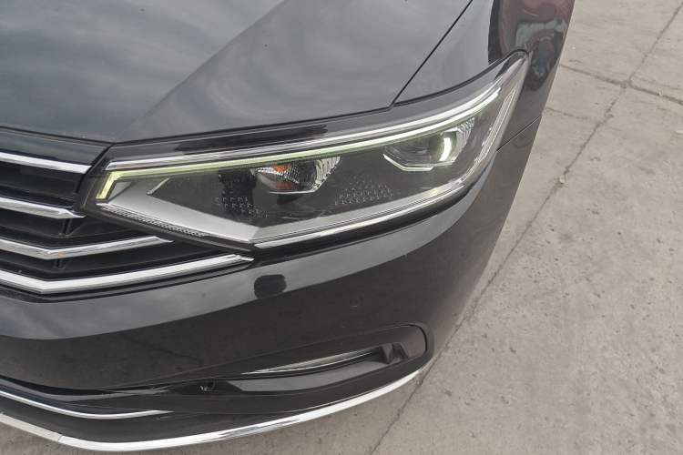 Used Volkswagen Magotan 2020 280TSI DSG Comfort Edition
