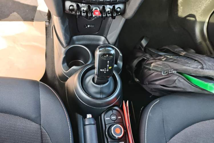 Used MINI MINI 2023 1.5T ONE