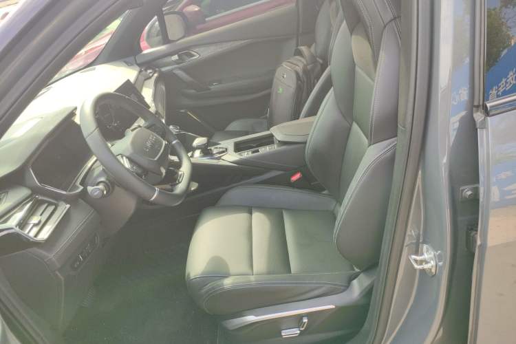 Used Lynk & Co 06 2020 1.5T JinPro model