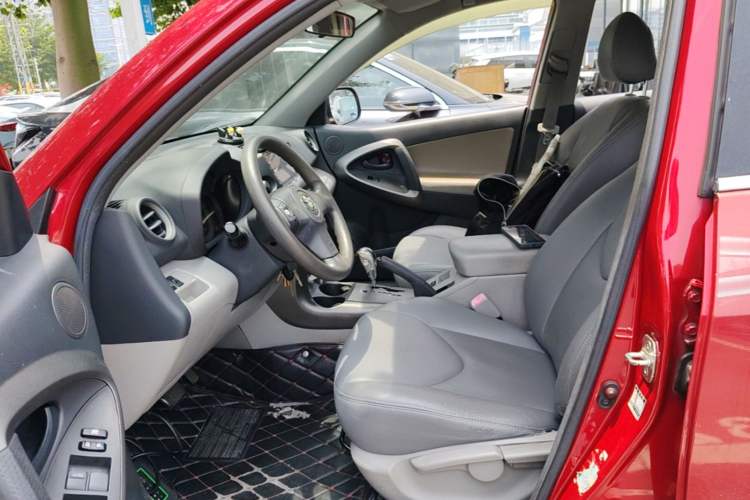 Used Toyota RAV4 2009 2.0L Automatic Classic Edition