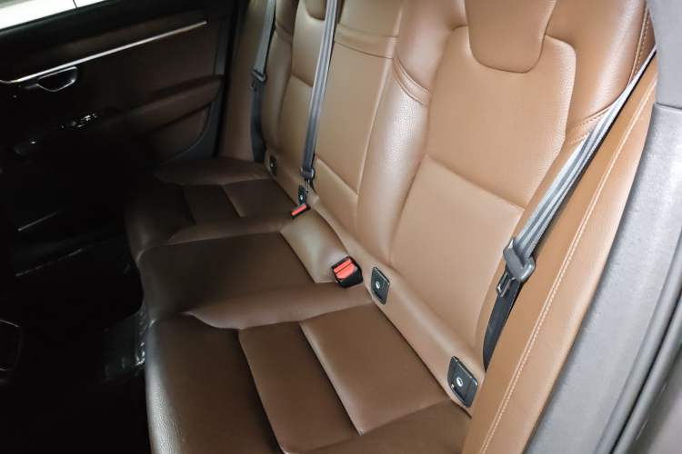 Used Volvo S90 2021 B5 Zhiyuan Luxury Edition
