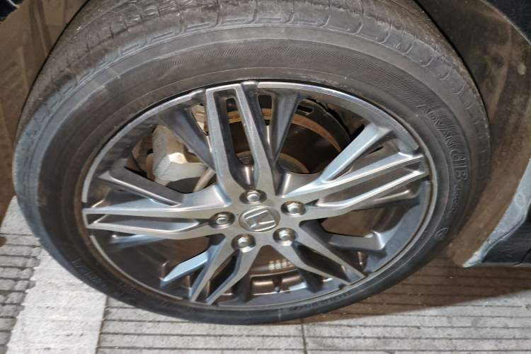 Used Honda Elysion 2019 2.0L Hybrid Luxury Edition Left Front Wheel Hub