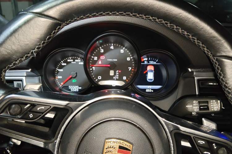 Used Porsche Macan 2017 Macan 2.0T Instrument Cluster