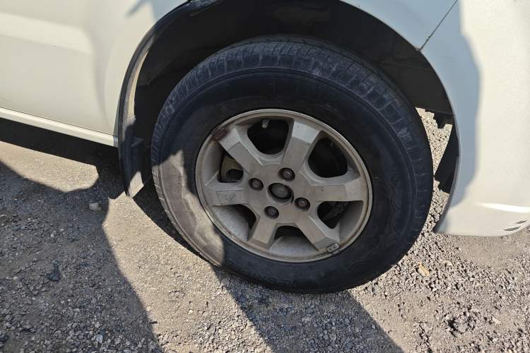 Used Suzuki Landy 2009 1.4L Manual Comfort Version Sunlight Edition
