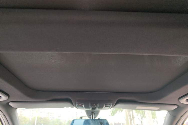 Used Mercedes-Benz B-Class 2015 B 200 Sport Edition Headliner