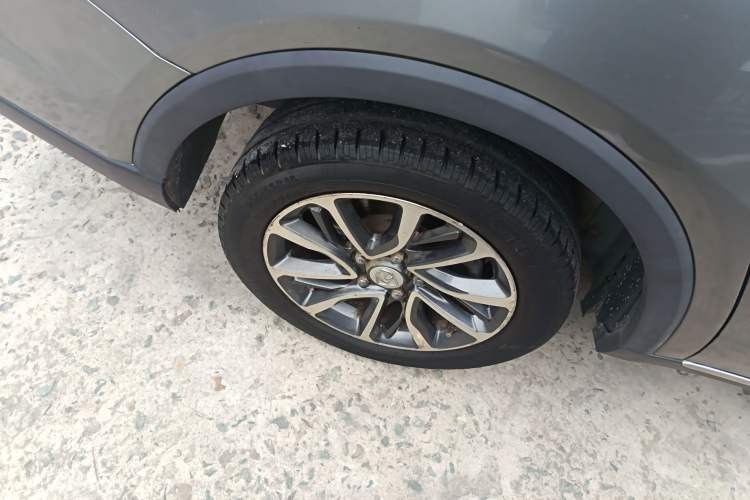 Used Baojun 730 2017 1.5T Manual Prestige Version 7 Seats
