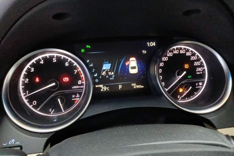 Used Toyota Camry 2019 Revised Version 2.0G Luxury Edition
