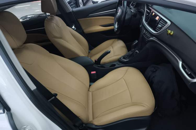 Used Buick Excelle GX 2018 18T Automatic Flagship Model Right Front Seat