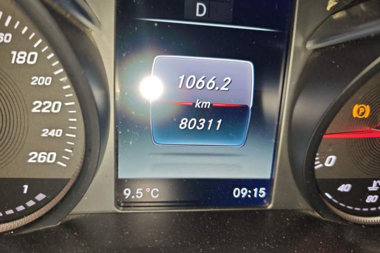 Used Mercedes-Benz V-Class 