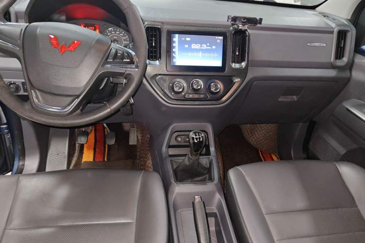 Used Wuling Zhengtu 2021 1.5L Adventure LAR Audio And AC Panel