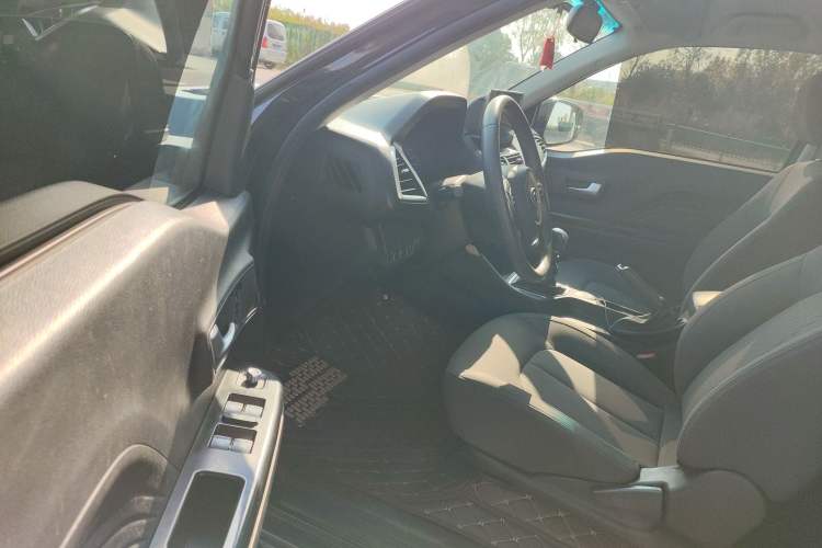 Used Great Wall Wingle 7 2019 2.0T Gasoline Two-Wheel Drive Value Edition China VI Standard Big Double GW4C20B
