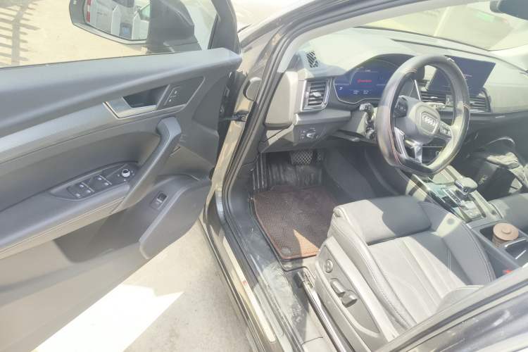 Used Audi Q5L 2022 Updated 40T Luxury Dynamic Edition
