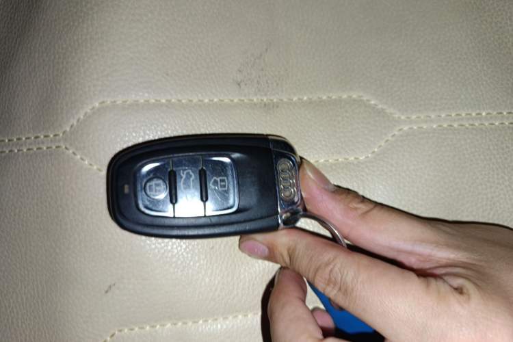 Used Audi Q5 2012 2.0TFSI Comfort Version
