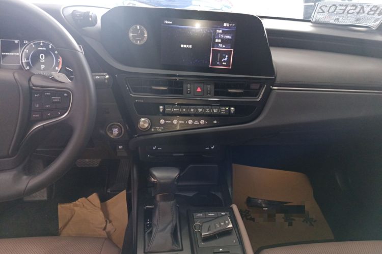 Used Lexus ES 2021 200 Excellence Edition
