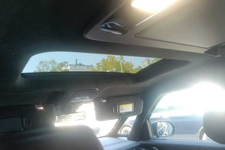 Used Zeekr 009 2024 Six-Seat Executive Version 4WD 108 kWh