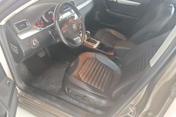 Used Volkswagen Magotan 2016 1.8TSI Smart Comfort Model
