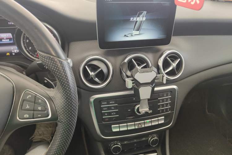 Used Mercedes-Benz GLA 2017 GLA 200 Sport Edition
