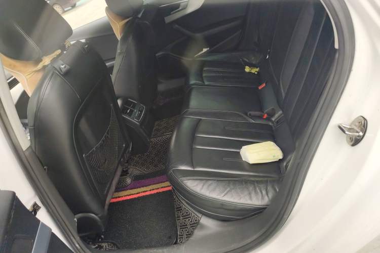 Used Audi A4L 2018 30th Anniversary Edition 40 TFSI Fashion Model Left Rear Seat