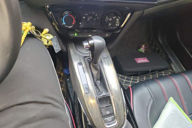 Used Honda XR-V 2015 1.8L EXi CVT Comfort Version