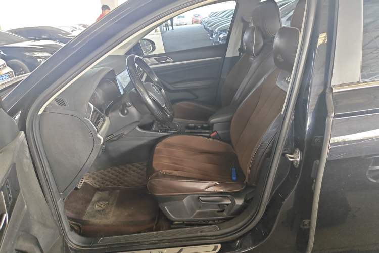 Used Volkswagen Lavida 2019 1.5L Automatic Comfort Edition China VI Standard