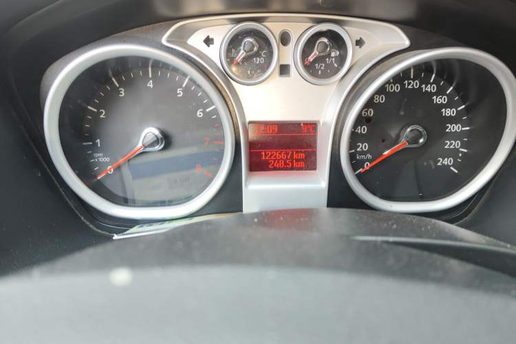 Used Ford Focus 2013 Hatchback Classic 1.8L Automatic Base Model
