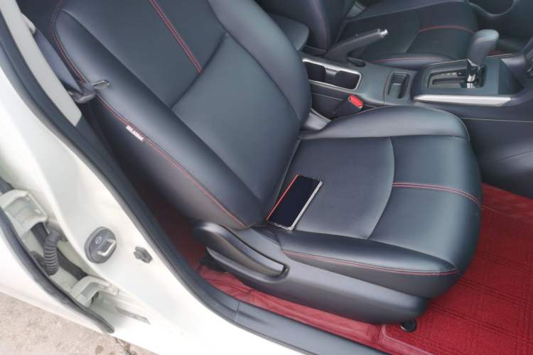 Used Nissan Sylphy 2024 Classic 1.6XE CVT Comfort Edition Right Front Seat