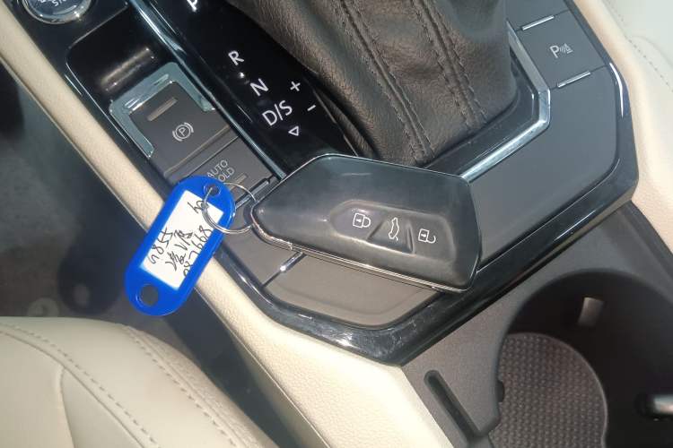 Used Volkswagen Lamando 2018 280TSI DSG Luxury Edition
