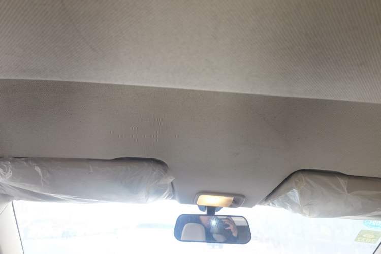 Used Wuling Hongguang 2019 1.5L S Standard Version China VI LAR