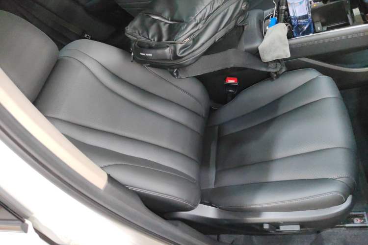 Used GAC Trumpchi GA6 2019 270T Automatic Prestige Edition Right Front Seat