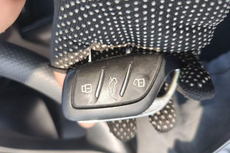 Used Roewe i5 2021 1.5L Manual Platinum Edition
