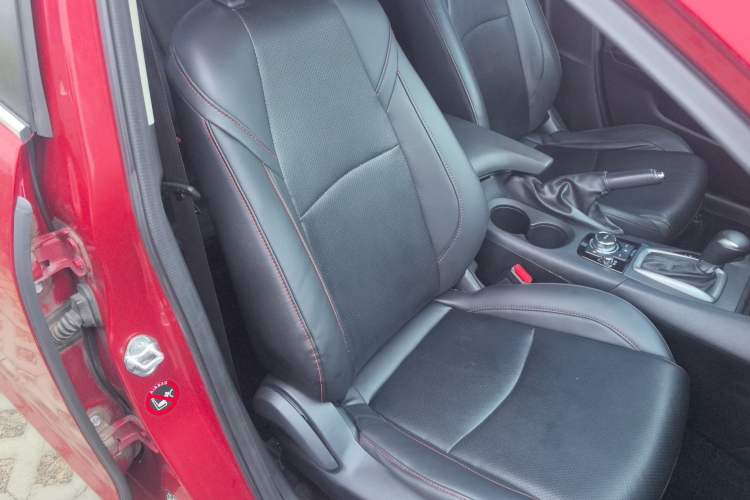 Used Mazda Mazda 3 Axela 2017 Sedan 1.5L Automatic Comfort Model Emission Standard China V
