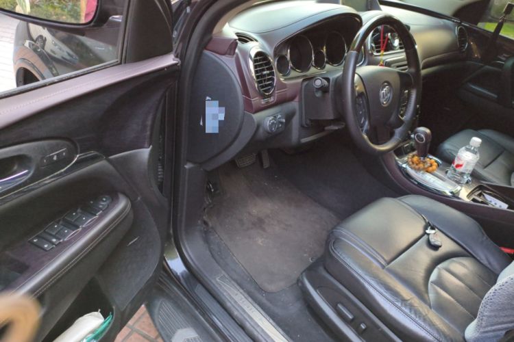 Used Buick Enclave 2014 3.6L Two-Wheel Drive Elite Comfort Version