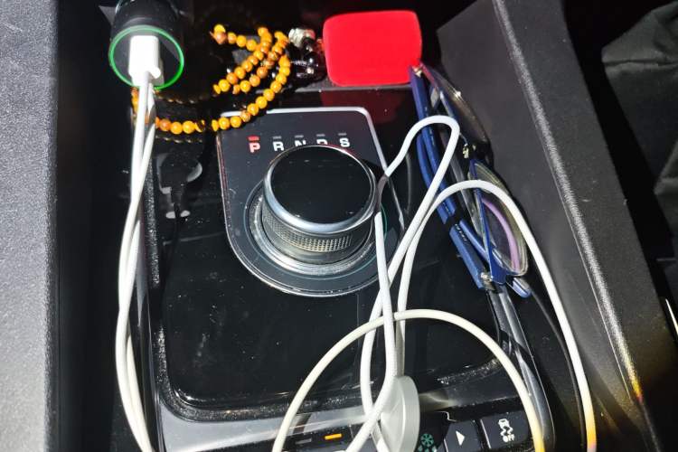 Used Jaguar F-PACE 2018 2.0T Four-Wheel Drive Urban Luxury Edition