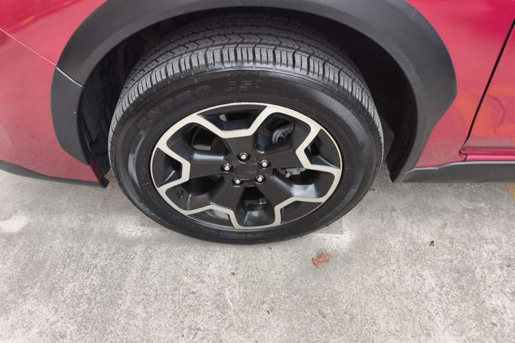 Used Subaru XV 2014 2.0i Elite Edition Exterior 3