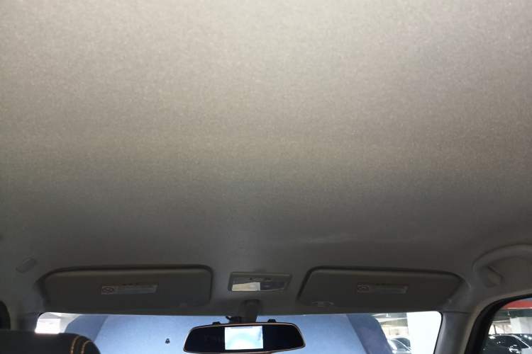 Used Suzuki Swift 2016 1.5L Automatic Fashionable Coolplay Edition